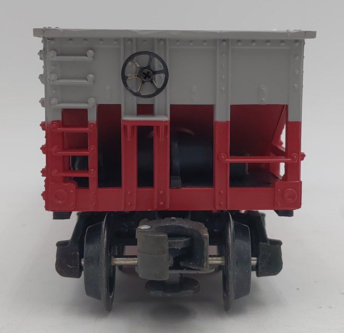 K-Line K6279 O Gauge Quaker Cane Sugar Classic Ribbed Hopper Car LN/Box