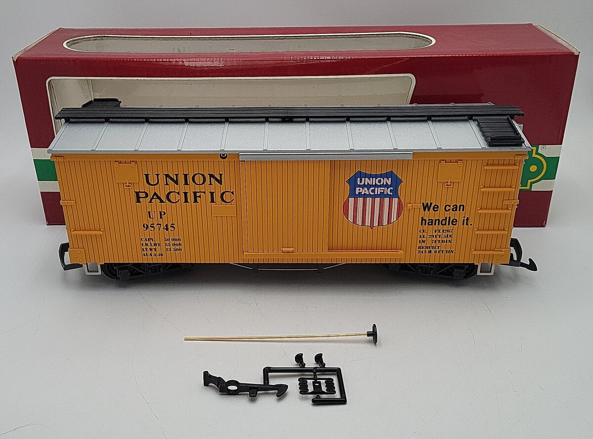 LGB 4067 A 01 G Union Pacific Box Car #95745 LN/Box