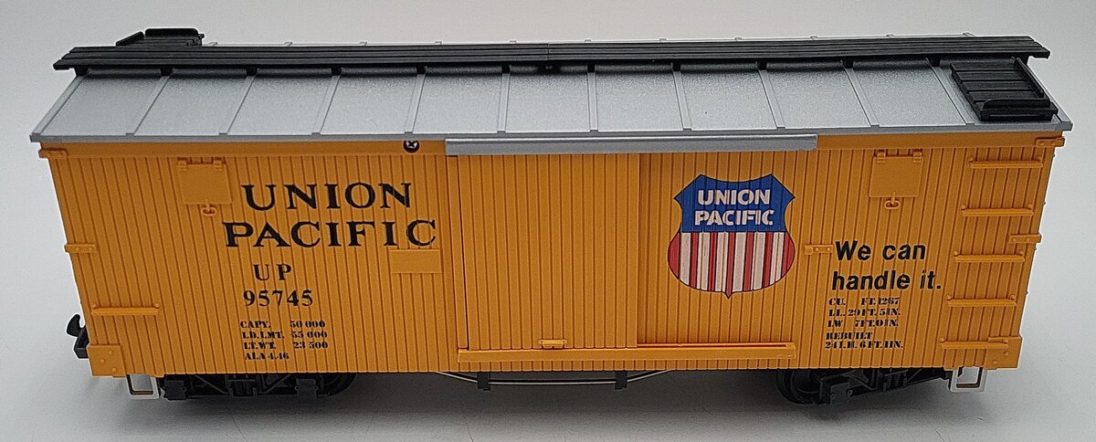 LGB 4067 A 01 G Union Pacific Box Car #95745 LN/Box