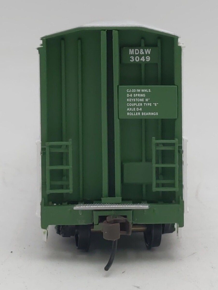 Walthers 932-7003 HO Scale MD&W Boise Cascade Thrall-Door Boxcar #3049 NIB