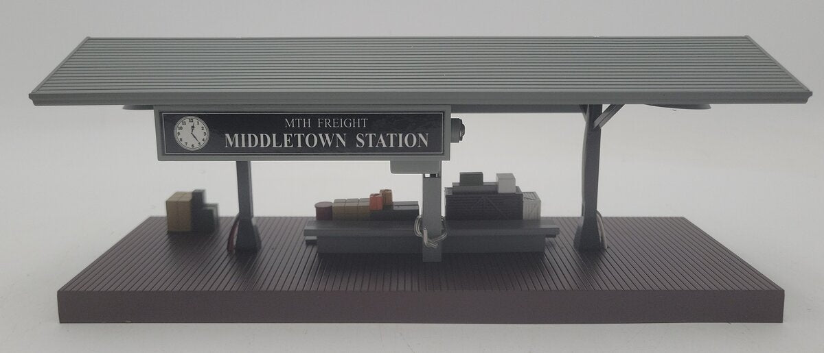 MTH 30-9111 O Gauge Operating Freight Middletown Station LN/Box