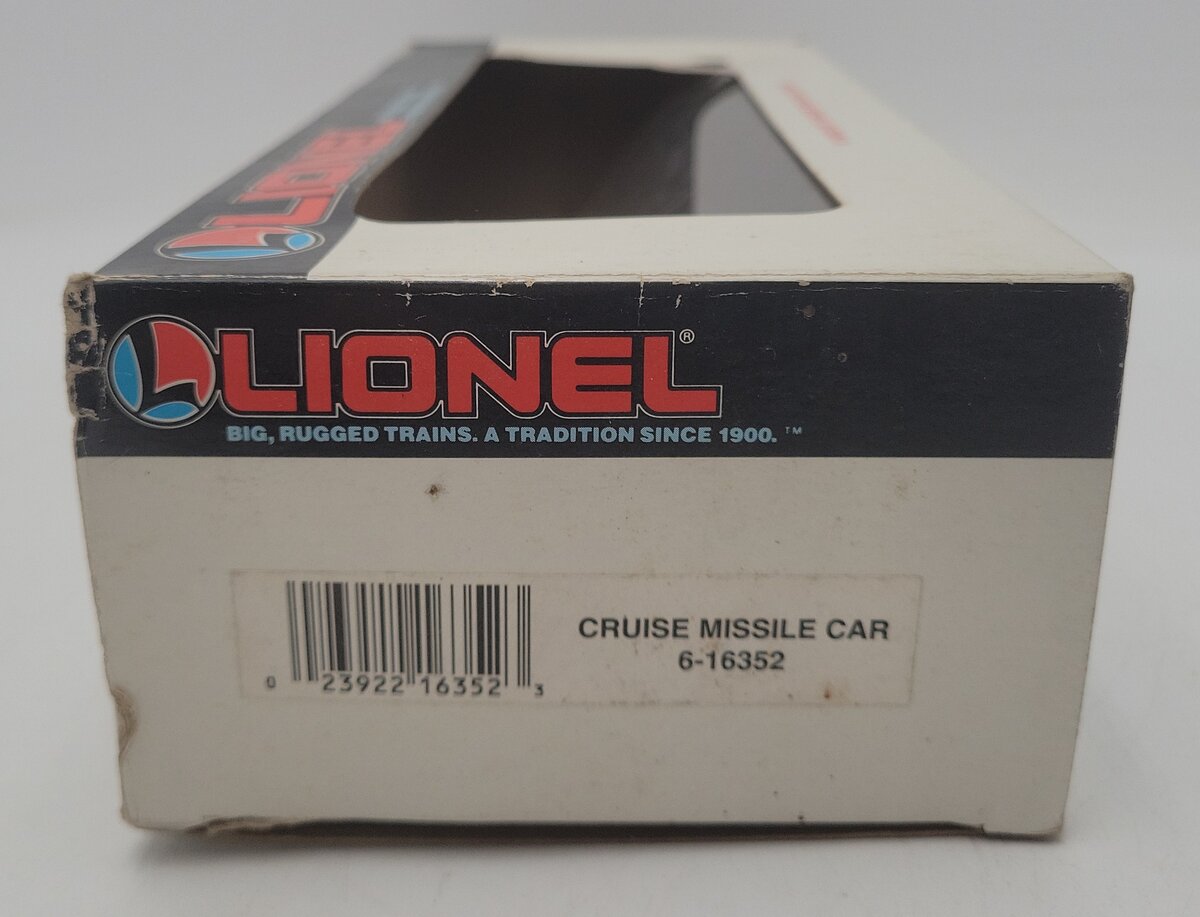 Lionel 6-16352 O Gauge US Military Flatcar w/ Cruise Missile #16352 EX/Box