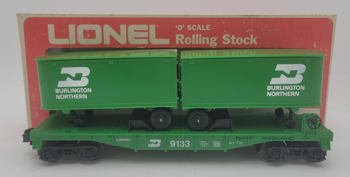 Lionel 6-9133 O Gauge Burlington Northern Flatcar #9133 with Trailers EX/Box