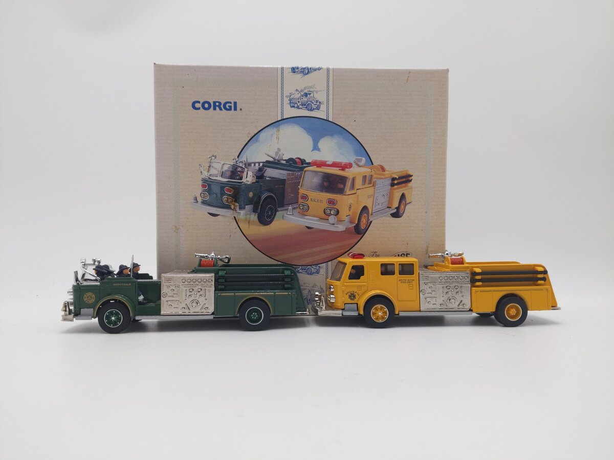 Corgi 97331 1:50 Scottdale & South River American LaFrance Fire Vehicles EX/Box