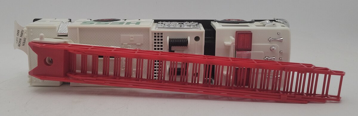 Hess 1989 Toy Fire Truck W/Dual Sound Siren EX/Box