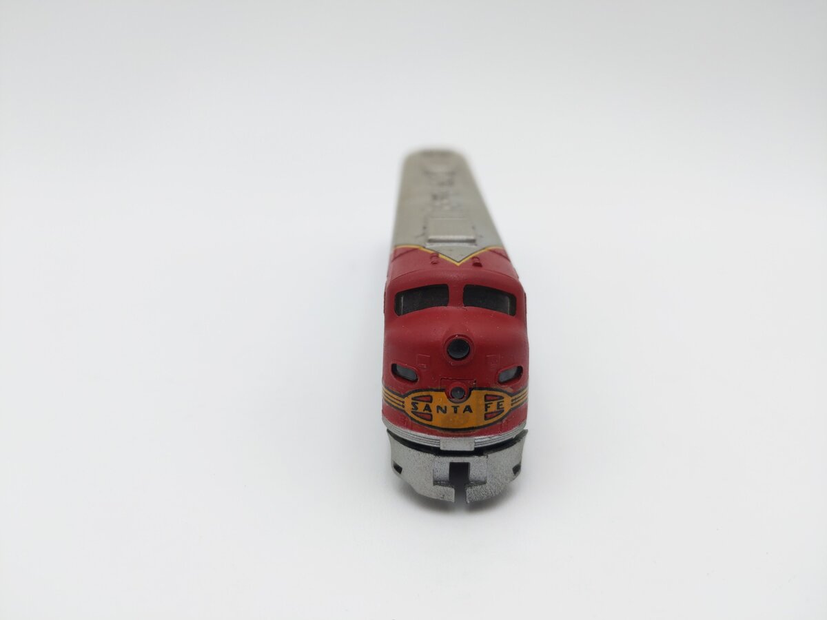 Atlas 2101 N Scale ATSF E8 A Diesel Locomotive EX/Box
