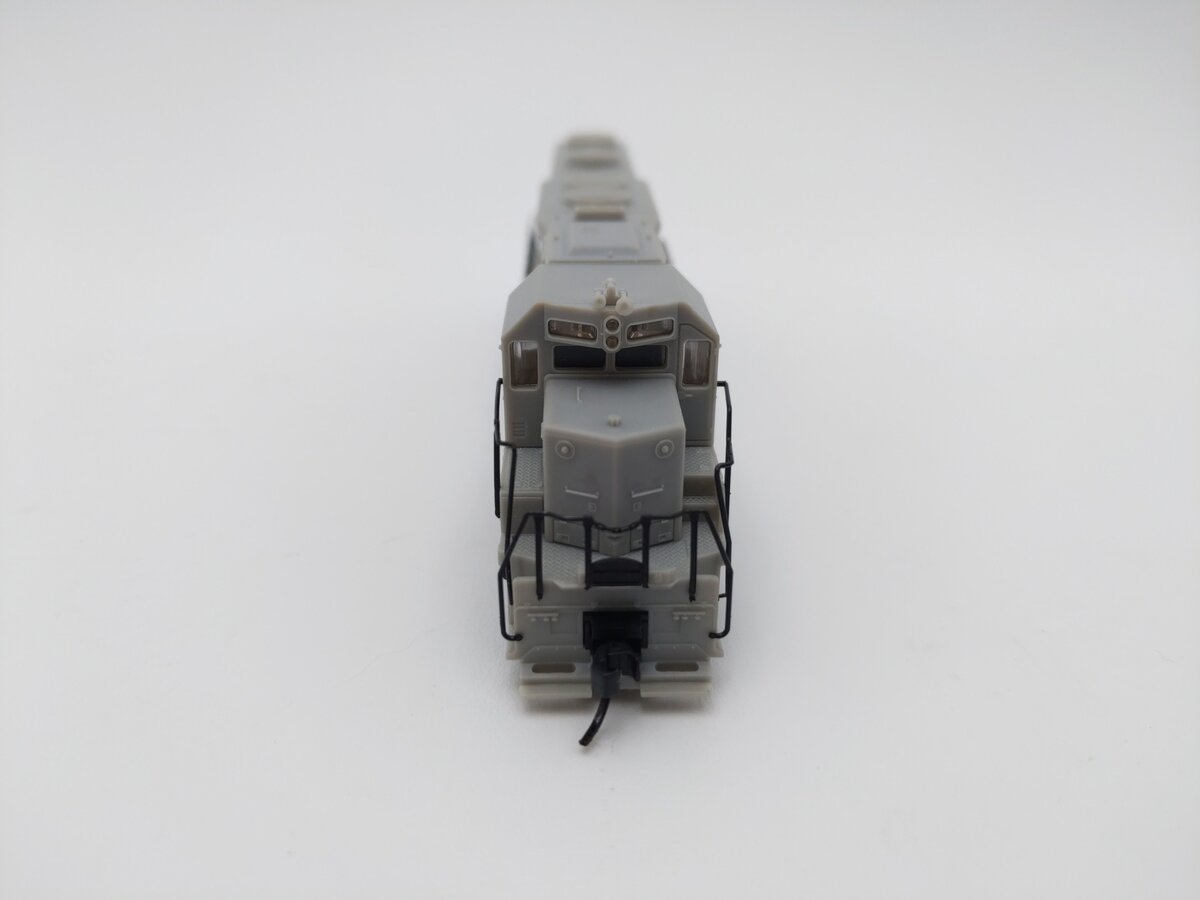 Atlas 49410 N Scale Undecorated SD-35 Diesel Locomotive w/o Nose Light EX/Box