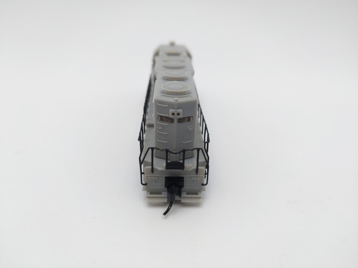 Atlas 49410 N Scale Undecorated SD-35 Diesel Locomotive w/o Nose Light EX/Box