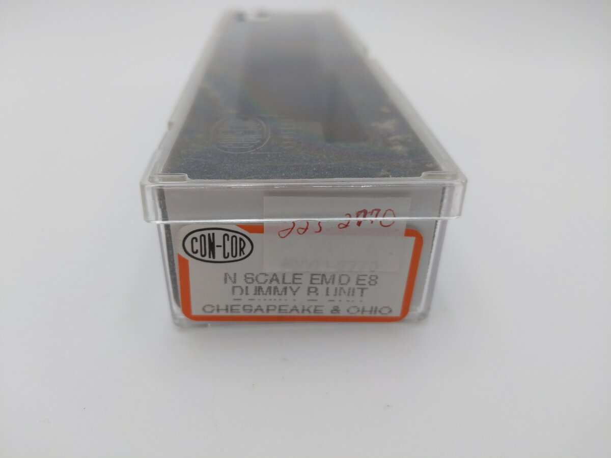 Con-Cor 223-2770 N Scale Chesapeake & Ohio EMD E8 Dummy B Unit #4522 EX/Box