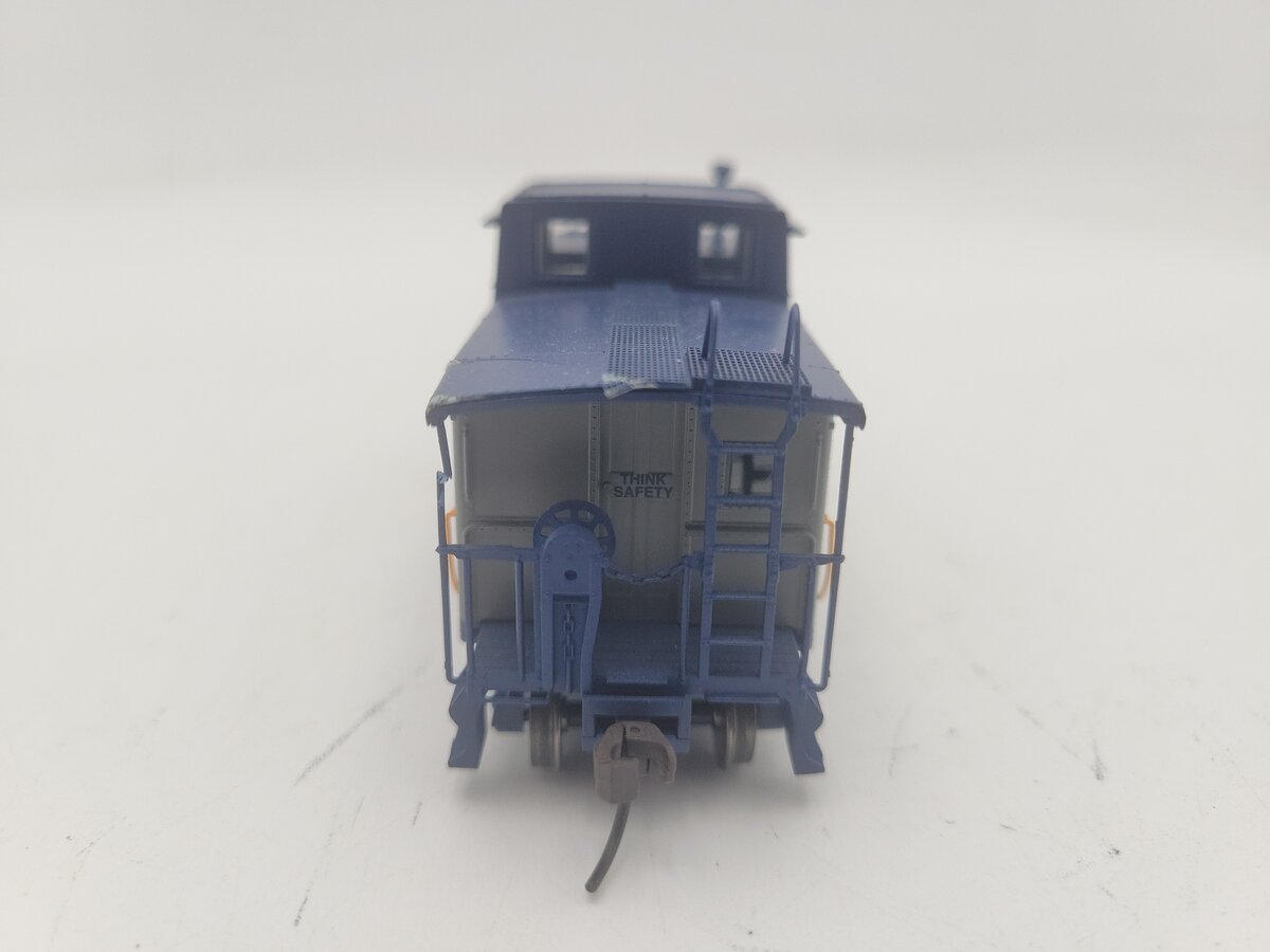 Atlas 20003677 HO CSX Cupola Caboose #20984 EX