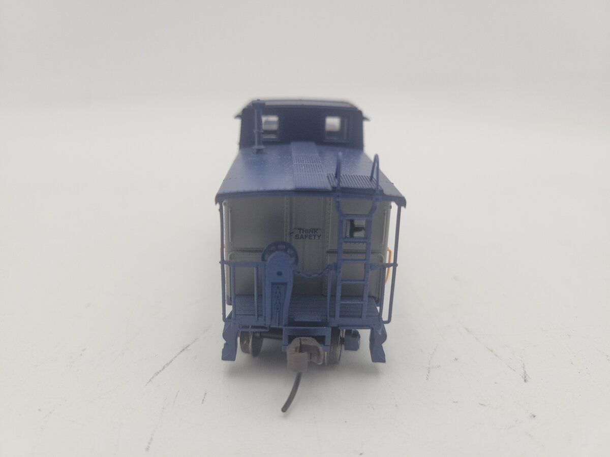 Atlas 20003677 HO CSX Cupola Caboose #20984 EX