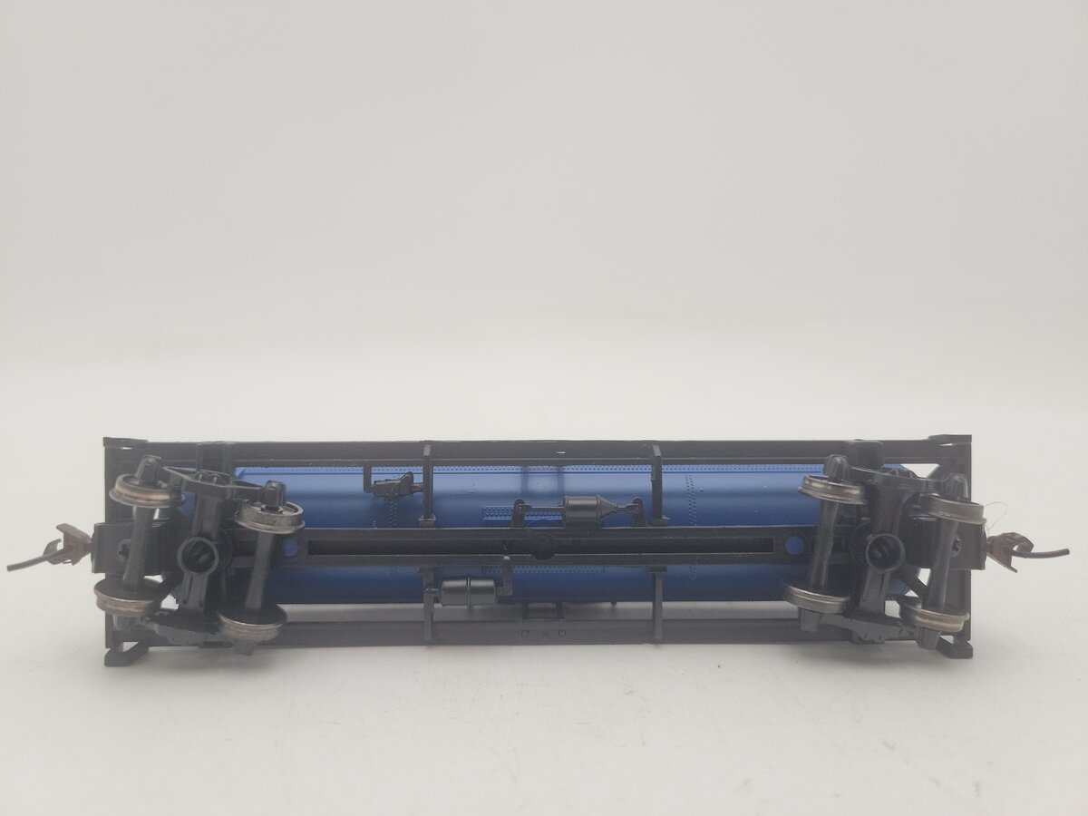 Walthers 931-1446 HO Montana Rail Link Tank Car #100016- Ready To Run EX/Box