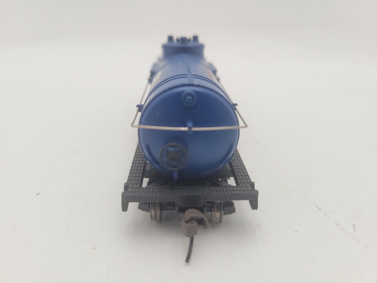 Walthers 931-1446 HO Montana Rail Link Tank Car #100016- Ready To Run EX/Box