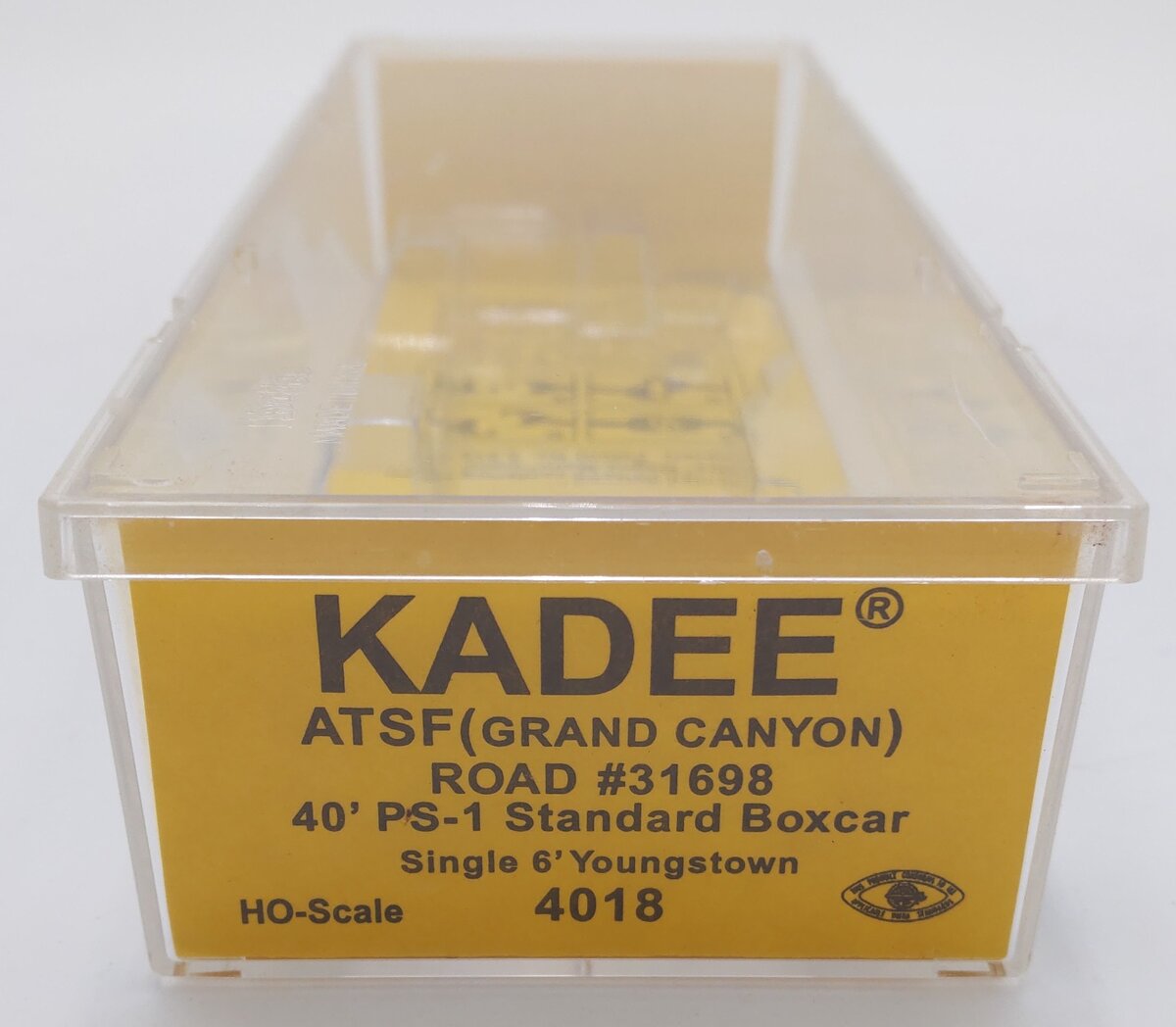 Kadee 4018 HO Scale Atchison, Topeka & Santa Fe 40' PS-1 Boxcar #31698 LN/Box