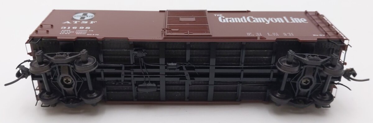 Kadee 4018 HO Scale Atchison, Topeka & Santa Fe 40' PS-1 Boxcar #31698 LN/Box