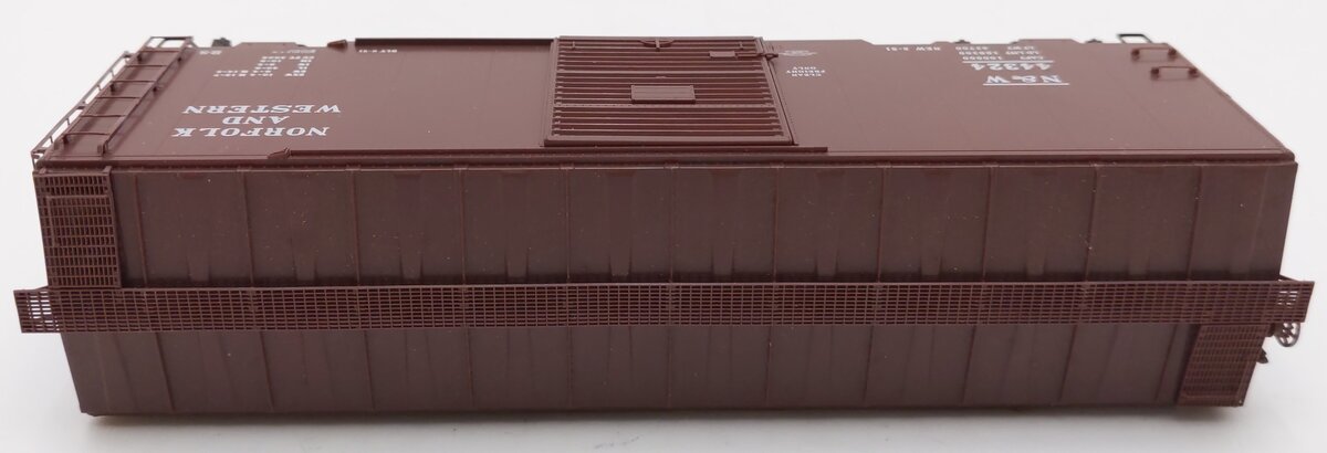 Kadee 5001 HO Scale Norfolk & Western 40' PS-1 Boxcar #44324 LN/Box