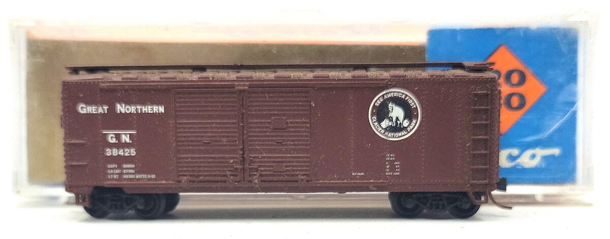 Roco 28705 N Great Northern Box Car #38425 LN/Box
