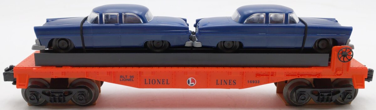 Lionel 6-16933 O Gauge Lionel Lines Flatcar with 2 Automobiles EX/Box