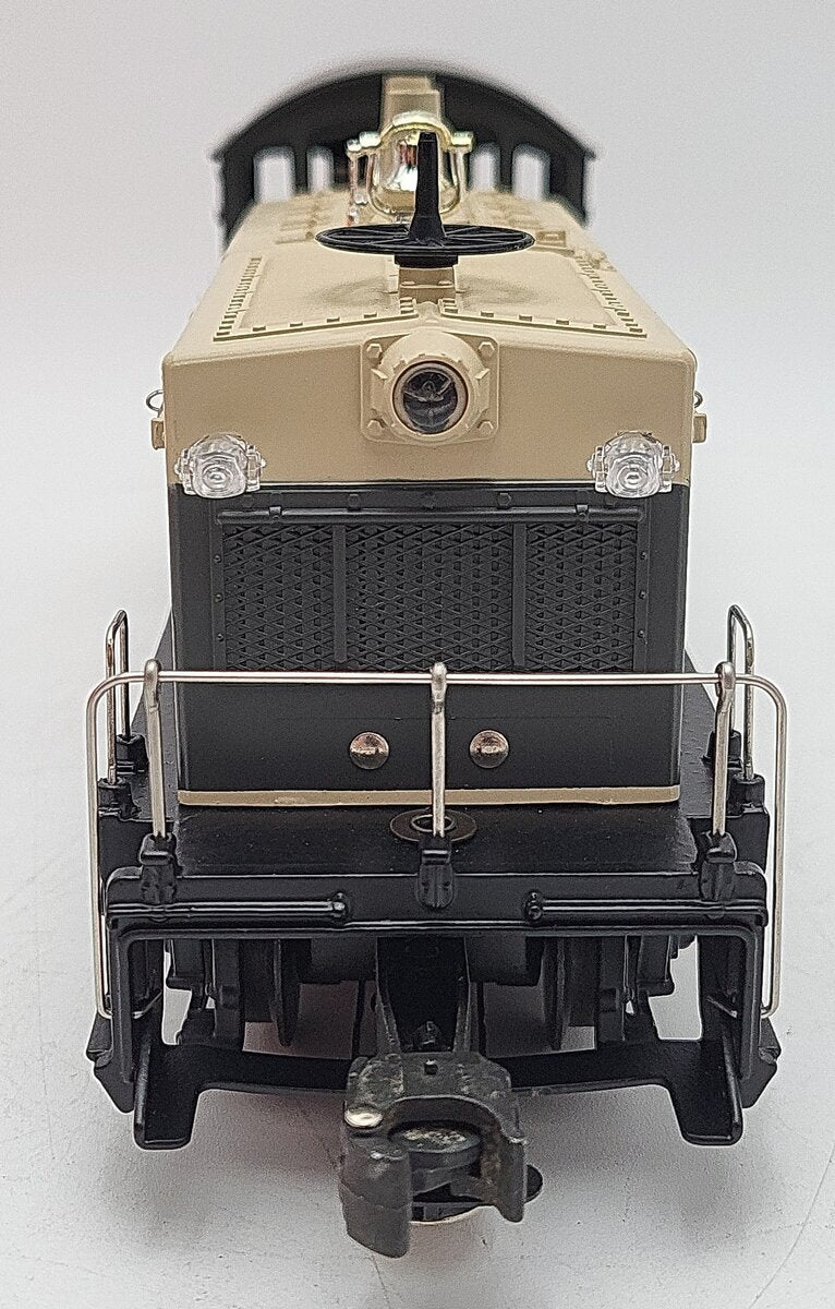 Lionel 6-18501 O Gauge Western Maryland NW2 Powered Diesel Locomotive #8501 LN/Box