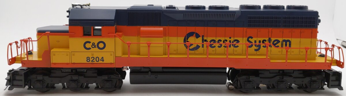 Lionel 6-18204 O Gauge Chessie System SD40 Non-Powered Diesel Locomotive #8204 EX/Box