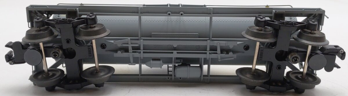 Lionel 6-19615 O Gauge Vulcan 8,000 Gallon Tank Car #1015 EX/Box