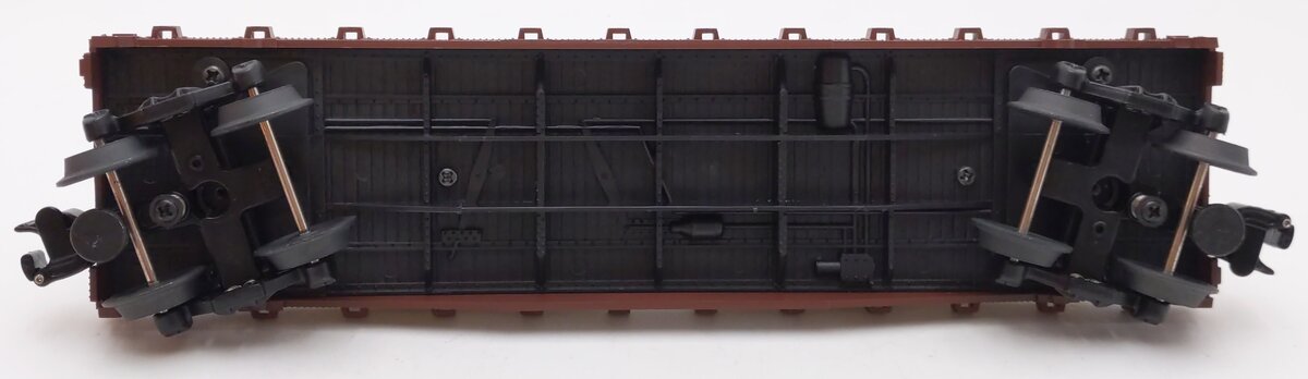 Lionel 6-17568 O Gauge Pennsylvania Flatcar with Pickup Trucks LN/Box