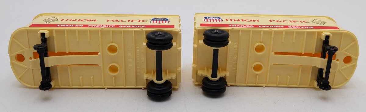 Lionel 6-9383 O Gauge Union Pacific FAR Piggyback Flatcar w/ Trailers EX/Box