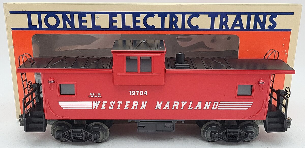 Lionel 6-19704 O Gauge Western Maryland Extended Vision Caboose w/Smoke EX/Box