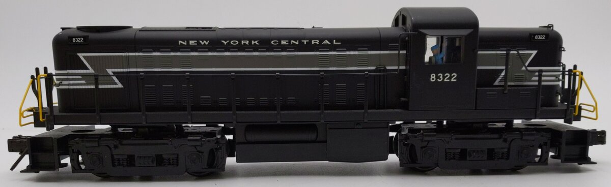 K-Line K2470-8322 O New York Central RS-3 Powered Diesel Locomotive #8322 VG/Box