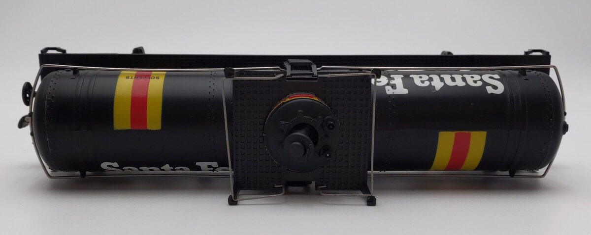 K-Line K-634502 O Gauge Santa Fe Black Single Dome Tank Car #634502 EX/Box