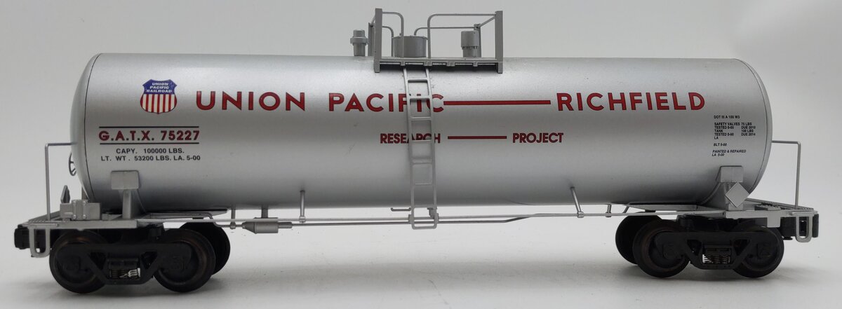 K-Line K6333-2111 O Gauge Union Pacific Research Project Tank Car #75227 EX/Box