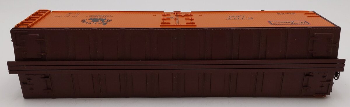 Weaver 1356 O Gauge Central New Jersey Refrigerator Car (3-Rail) EX/Box