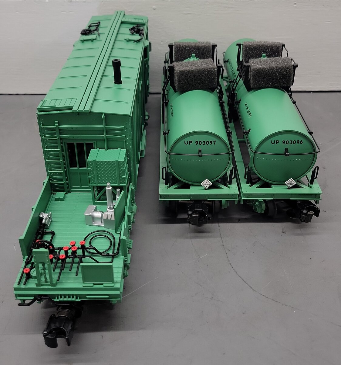 MTH 20-2251-1 O Union Pacific Weed Sprayer Set w/PS2 (Set of 3) EX/Box