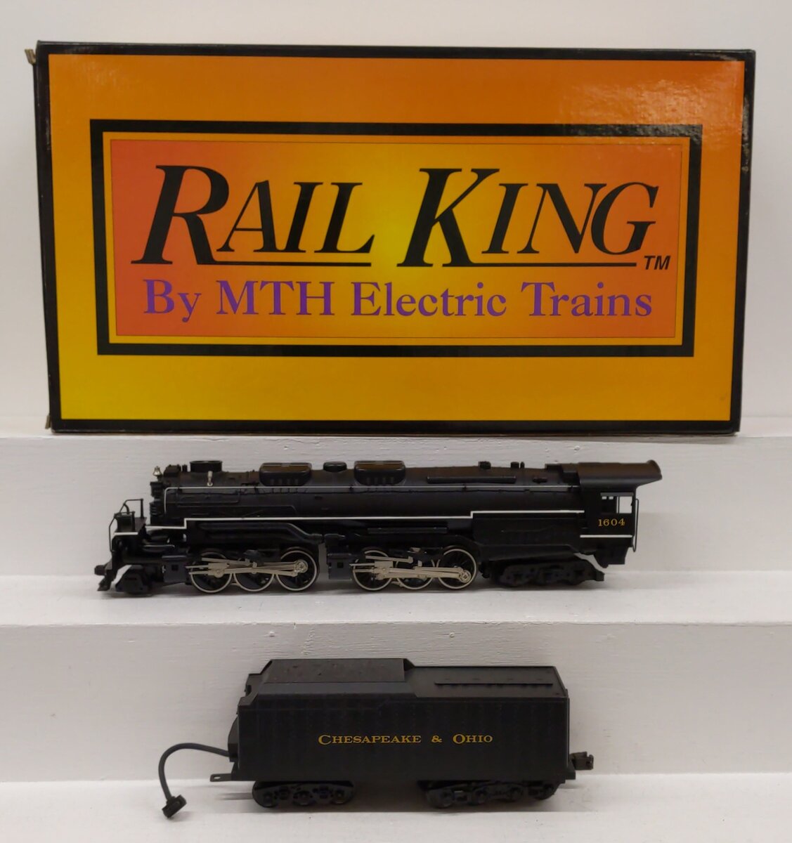 MTH 30-1116-1 O Gauge C&O 2-6-6-6 H-8 Steam Locomotive & Tender #1604 w/PS1 EX/Box