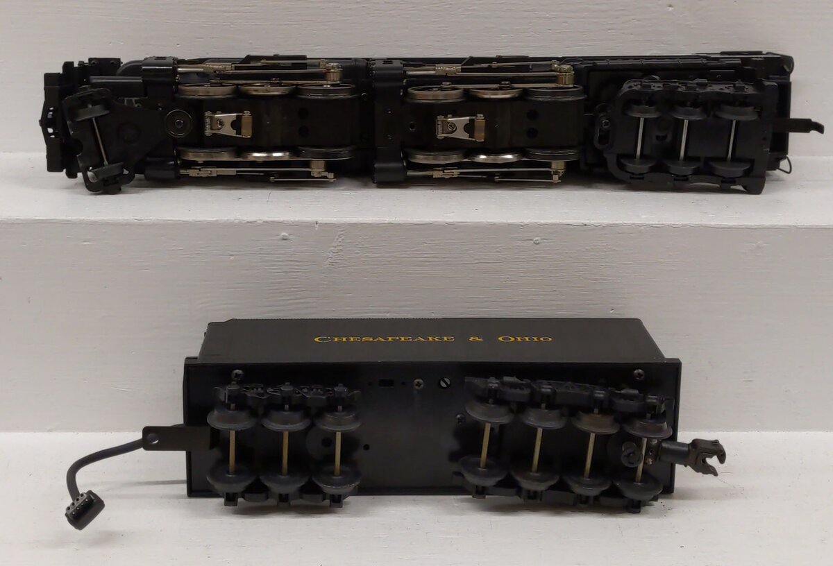 MTH 30-1116-1 O Gauge C&O 2-6-6-6 H-8 Steam Locomotive & Tender #1604 w/PS1 EX/Box