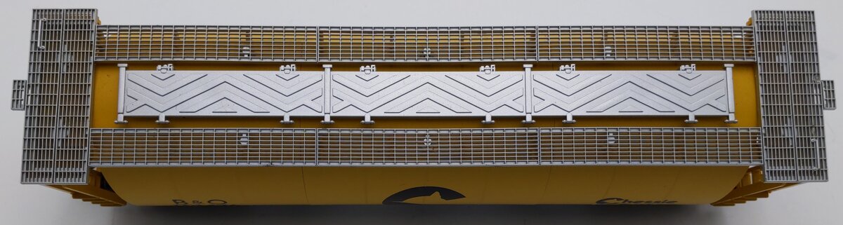 MTH 20-97405 O Gauge Chessie 3-Bay Cylindrical Hopper #101476 EX/Box
