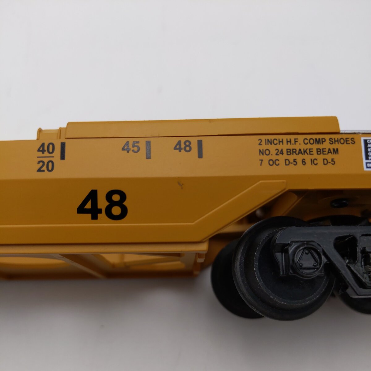 MTH 20-95007 O Gauge Union Pacific Husky Stack Car w/ Containers #2520028 EX/Box