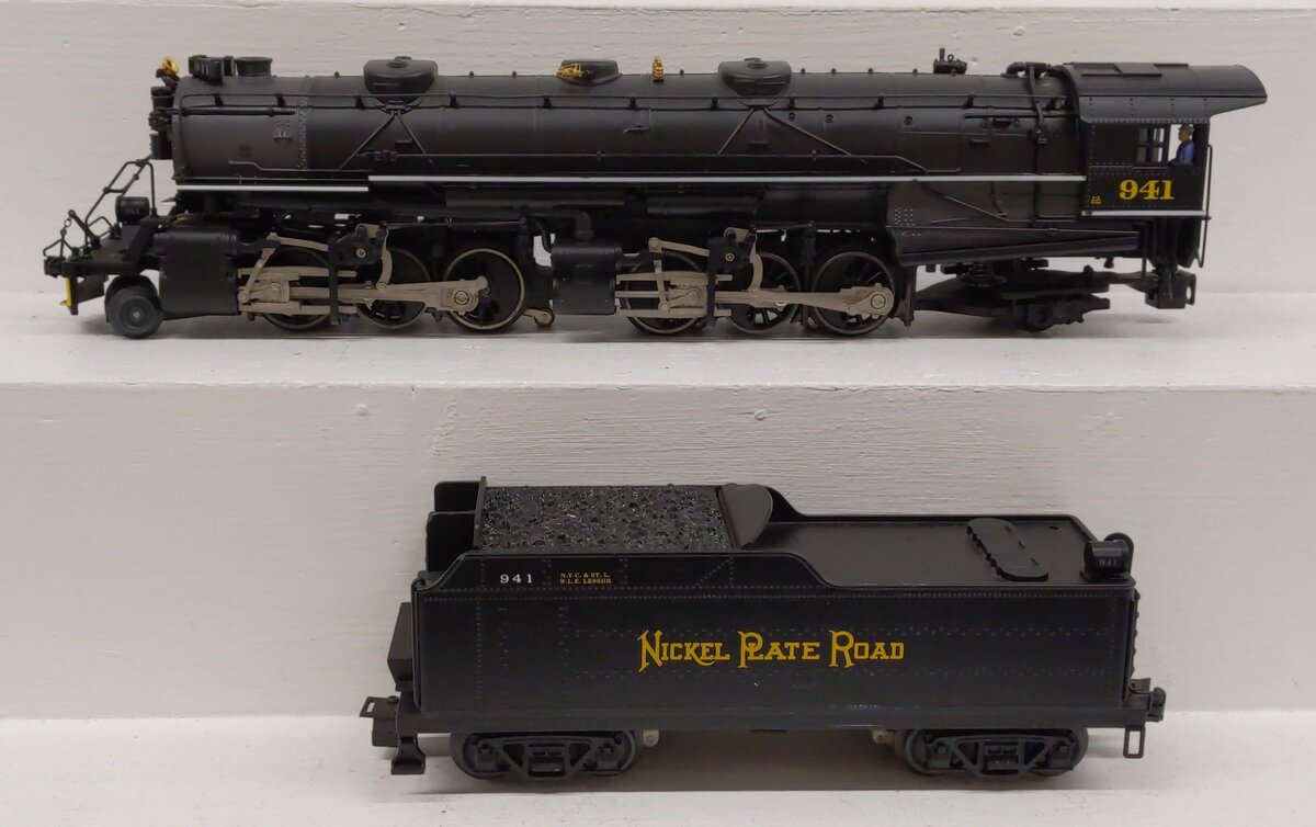 Lionel 6-28076 P O Nickel Plate Road 2-6-6-2 Steam Locomotive & Tender #941 EX/Box
