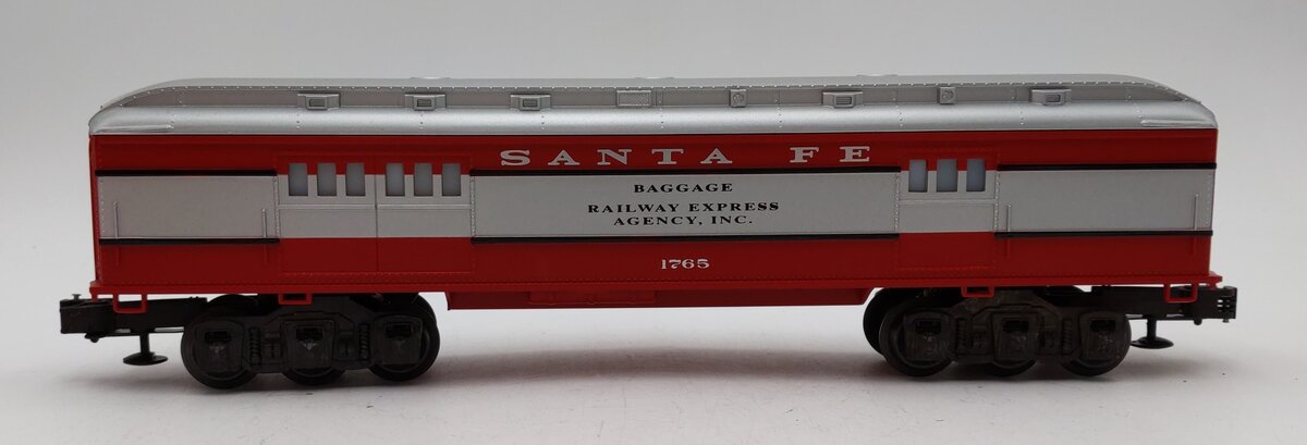 Lionel 6-29082 O Gauge AT&SF Baby Madison Baggage Car #1765 LN/Box
