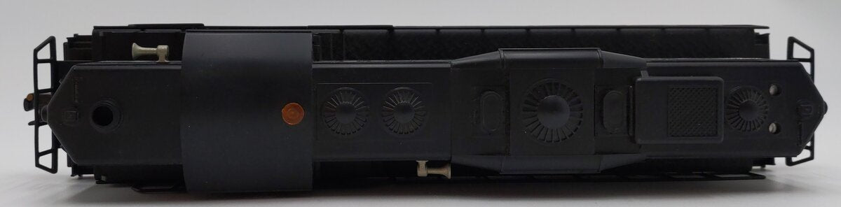 Lionel 6-18563 O Gauge New York Central GP-9 Diesel Locomotive #2380 EX/Box