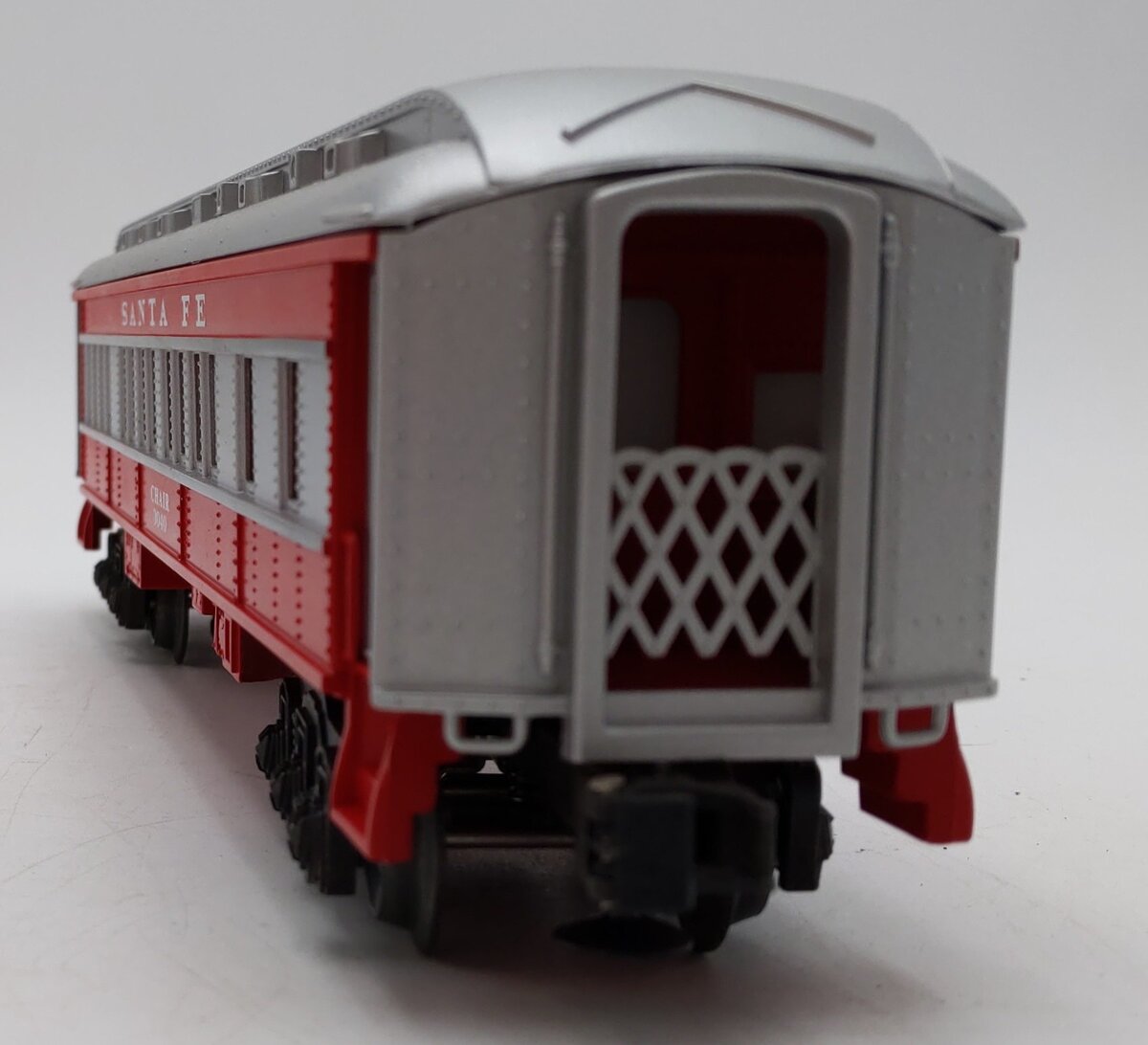 Lionel 6-29083 O Gauge AT&SF Chair Passenger Car #3040 LN/Box