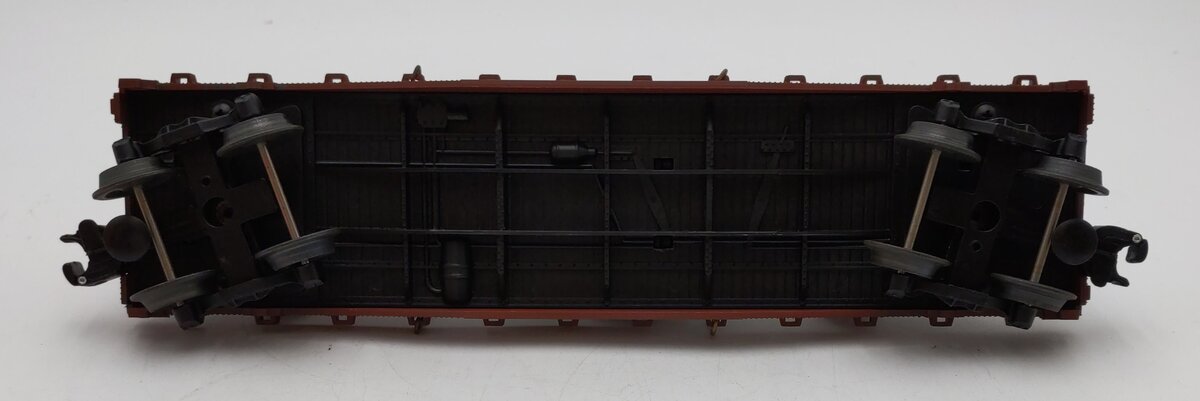 Lionel 6-17518 O Gauge Pennsylvania Flatcar with 2 Corgi Mack AEC Trucks #9823 LN/Box