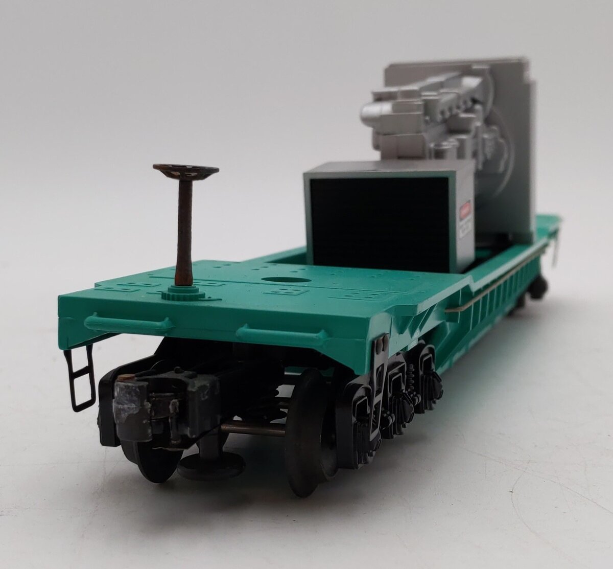 Lionel 6-36094 O Gauge Pennsylvania Central Well Car w/ Condensor Load LN/Box