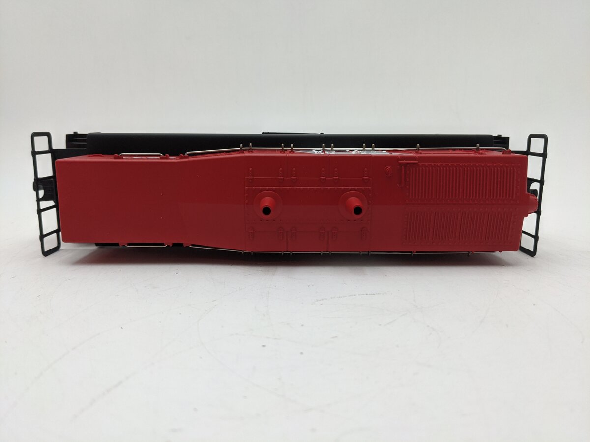 Lionel 6-18933 O Gauge Jersey Central NW2 Dummy Diesel Calf Locomotive #8933 EX/Box