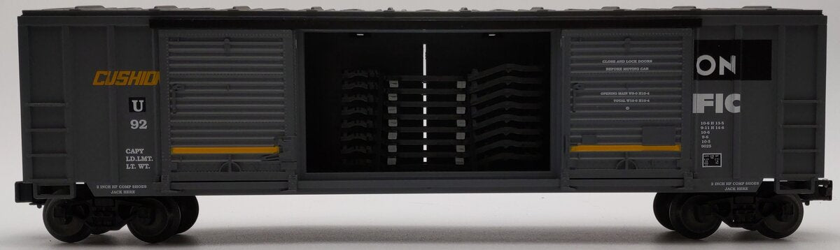Lionel 6-17232 O Gauge SP/UP Merger Double Door Boxcar #9200 w/Auto Frames LN/Box