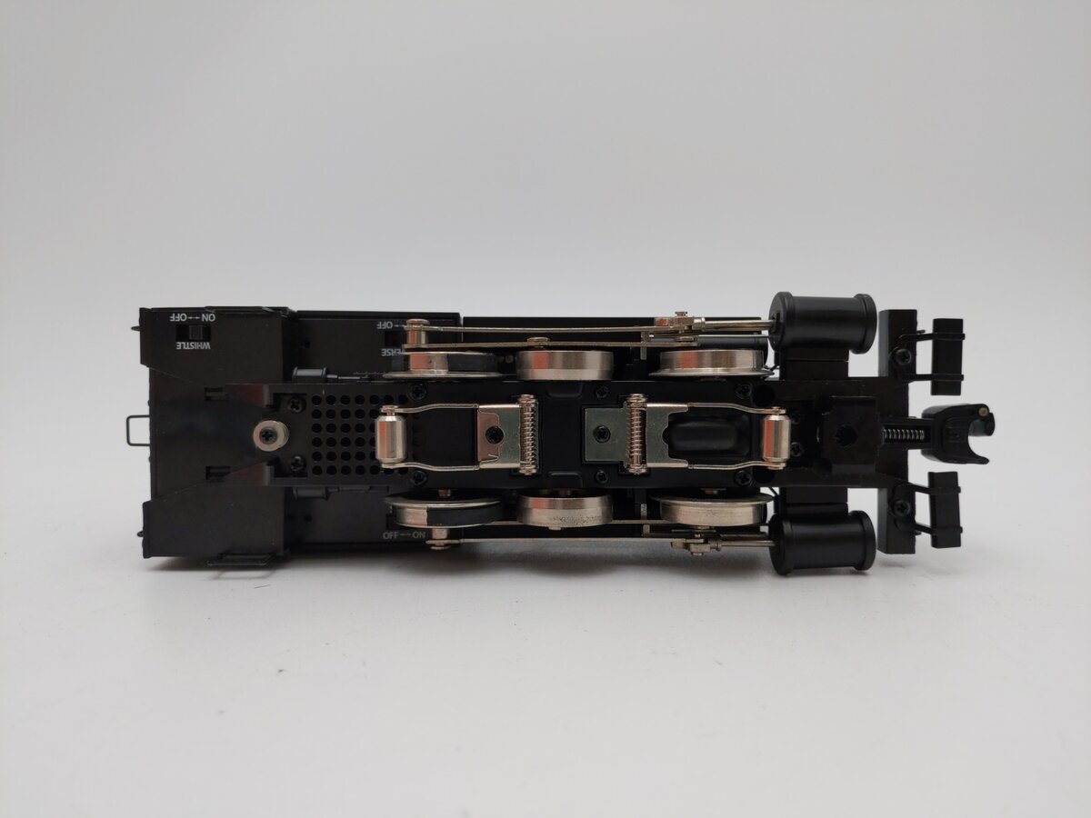 Lionel 6-28650 O Gauge New York Central 0-6-0 Dockside Steam Switcher #X-8688 EX/Box