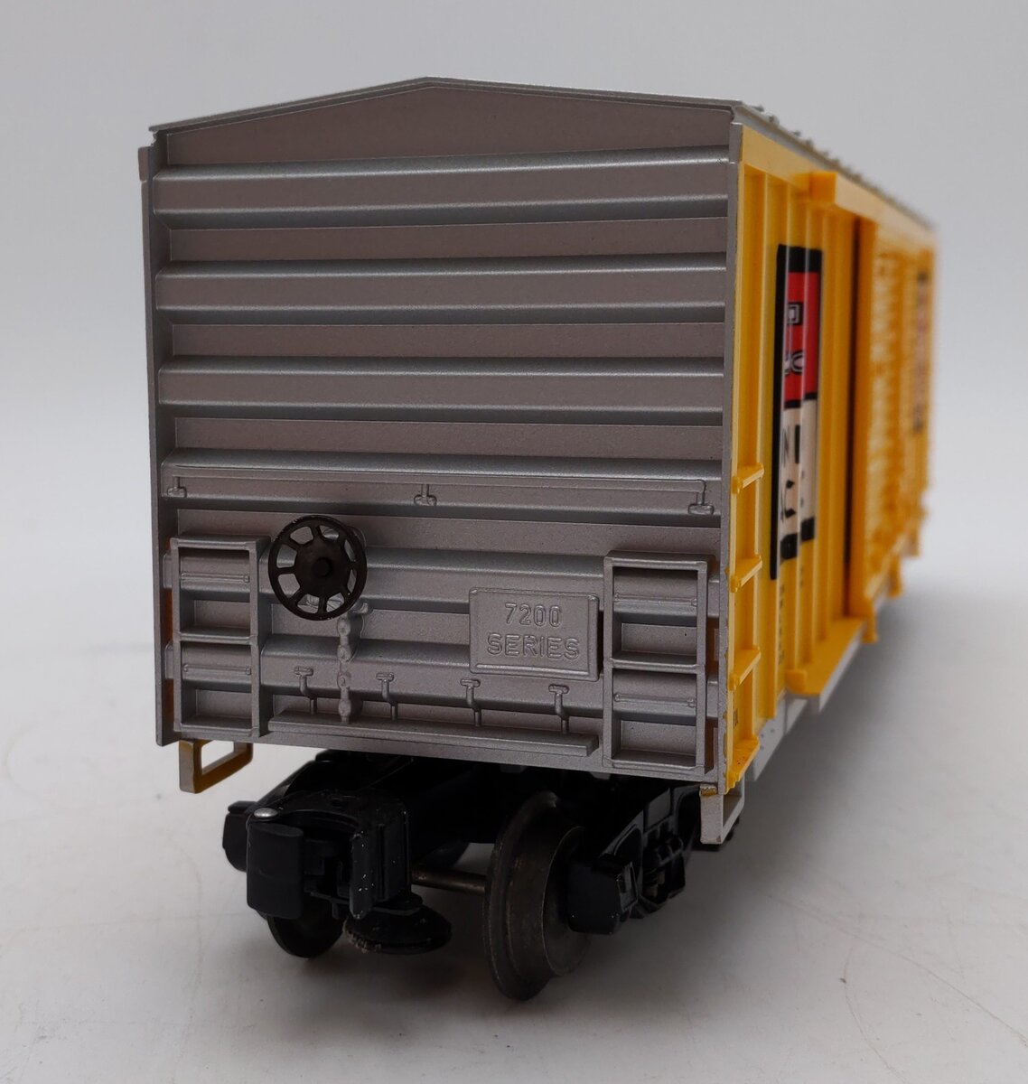 Lionel 6-17227 O Gauge Union Pacific Double Door Standard Boxcar #9200 LN/Box
