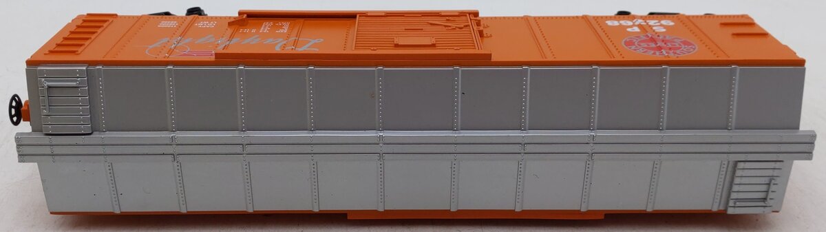 MTH 30-7441 O Gauge Southern Pacific Daylight Boxcar #92268 EX/Box
