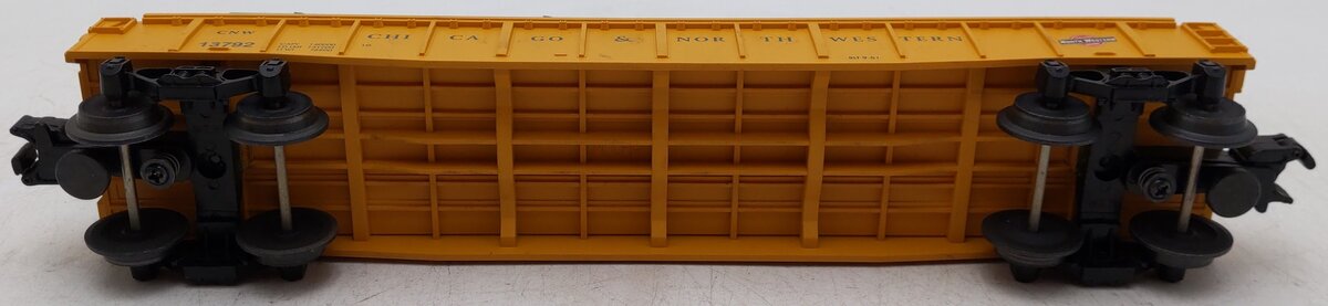 MTH 30-7205 O Gauge Chicago Northwestern Gondola Car #13792 w/ Pipe Load EX/Box