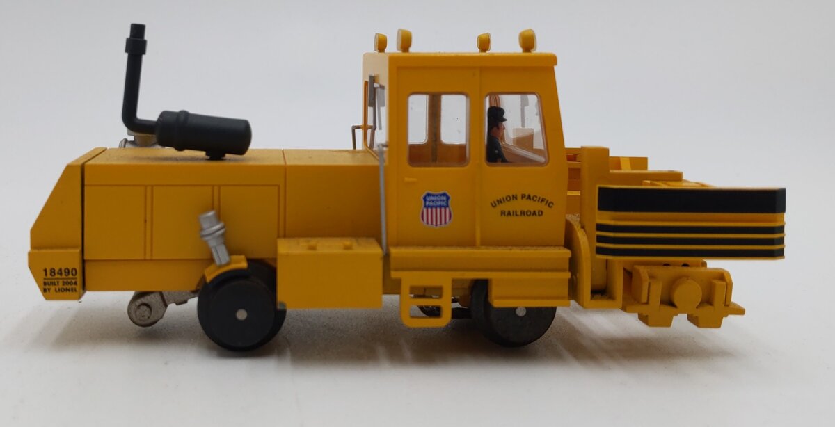 Lionel 6-18490 O Gauge Union Pacific Ballast Tamper LN/Box